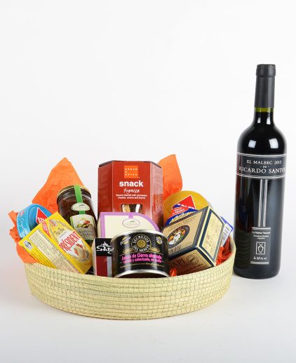 Wine & Cheese Canasta Gourmet