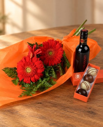 Gift Box Romance Flores